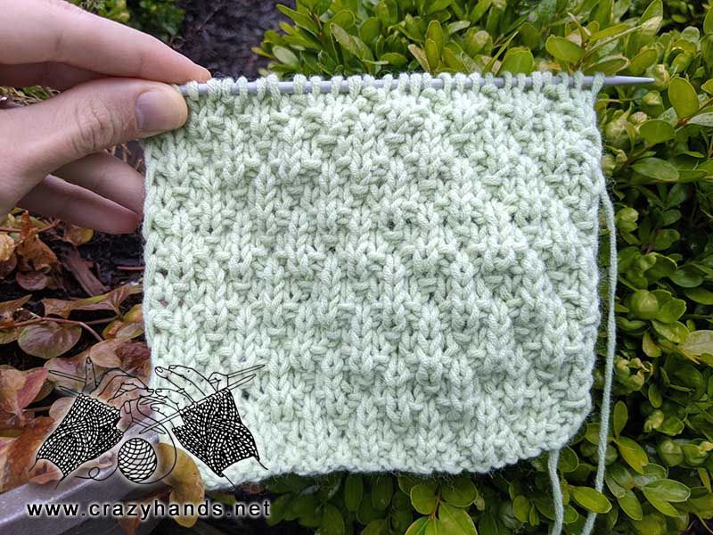 Knitted Daylily Stitch Tutorial: Create a Beautiful Daylily Flower Texture