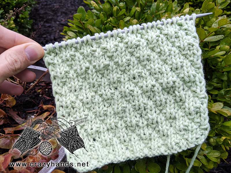 Knitted Daylily Stitch Tutorial: Create a Beautiful Daylily Flower Texture